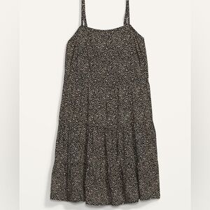 Old Navy Black and White Mini Dress With Pockets - Size Medium